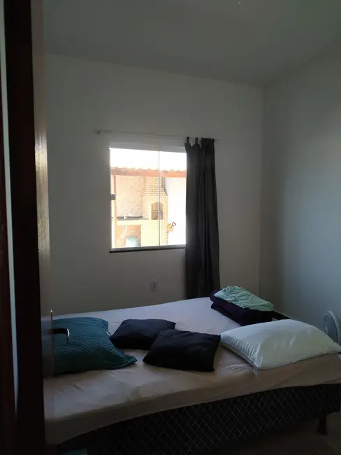 Foto 3 de Casa de Condomínio com 2 quartos à venda, 56m2 em Cabo Frio - RJ