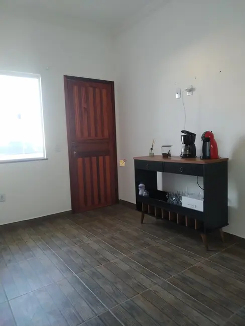 Foto 9 de Casa de Condomínio com 2 quartos à venda, 56m2 em Cabo Frio - RJ