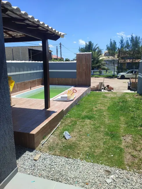 Foto 4 de Casa com 2 quartos à venda, 140m2 em Cabo Frio - RJ