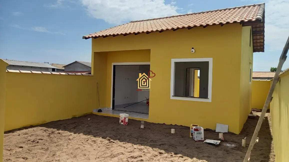 Foto 2 de Casa de Condomínio com 1 quarto à venda, 100m2 em Cabo Frio - RJ