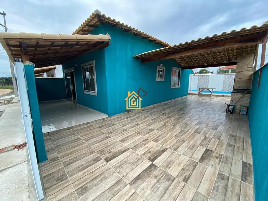 Foto 1 de Casa com 2 quartos à venda, 80m2 em Cabo Frio - RJ