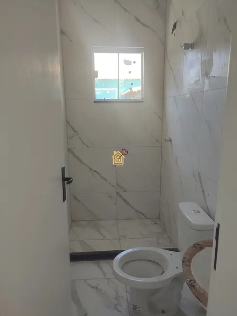 Foto 2 de Casa de Condomínio com 1 quarto à venda, 70m2 em Cabo Frio - RJ