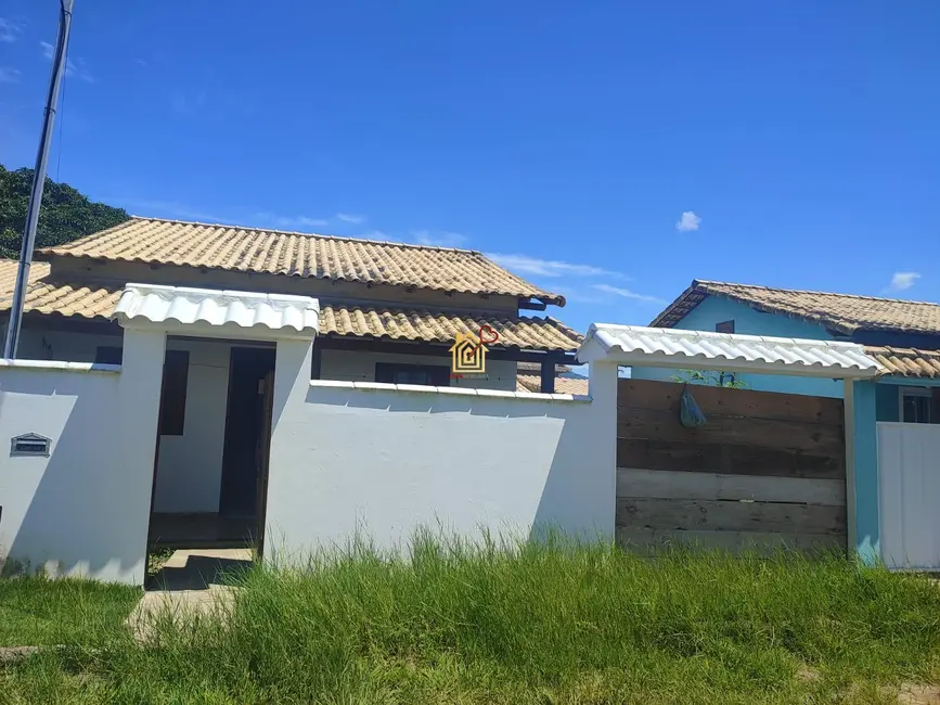 Foto 1 de Casa de Condomínio com 2 quartos à venda, 120m2 em Cabo Frio - RJ