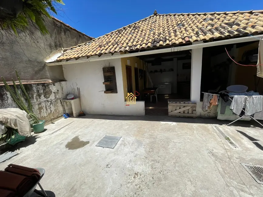 Foto 2 de Casa com 3 quartos à venda, 120m2 em Samburá (Tamoios), Cabo Frio - RJ