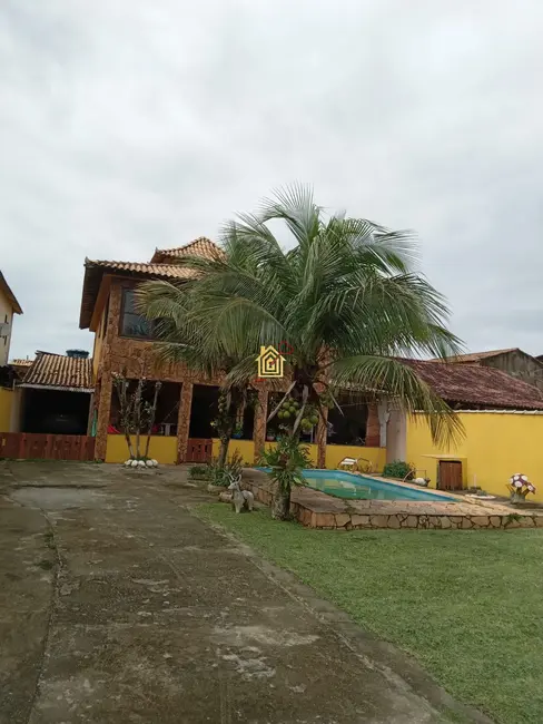 Foto 3 de Casa com 4 quartos à venda, 150m2 em Samburá (Tamoios), Cabo Frio - RJ