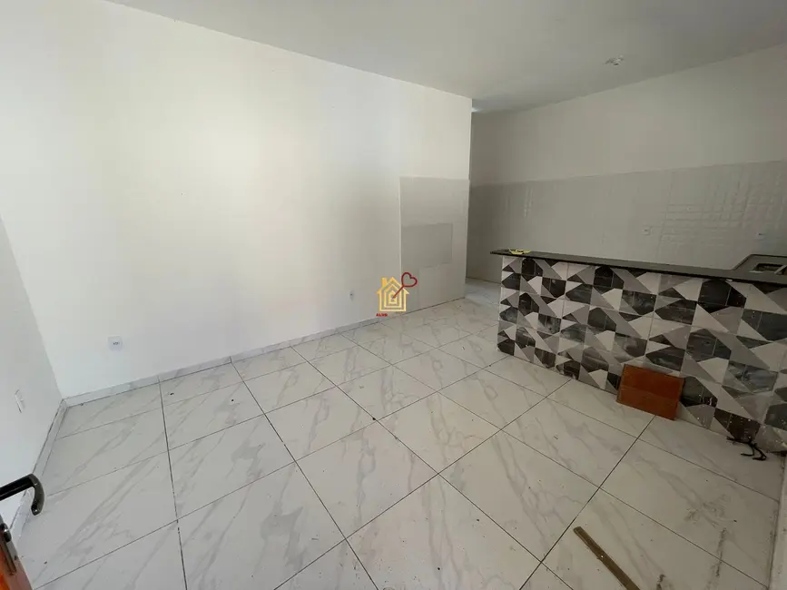 Foto 3 de Casa de Condomínio com 1 quarto à venda, 45m2 em Samburá (Tamoios), Cabo Frio - RJ