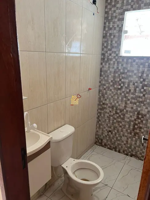 Foto 2 de Casa de Condomínio com 1 quarto à venda, 45m2 em Samburá (Tamoios), Cabo Frio - RJ