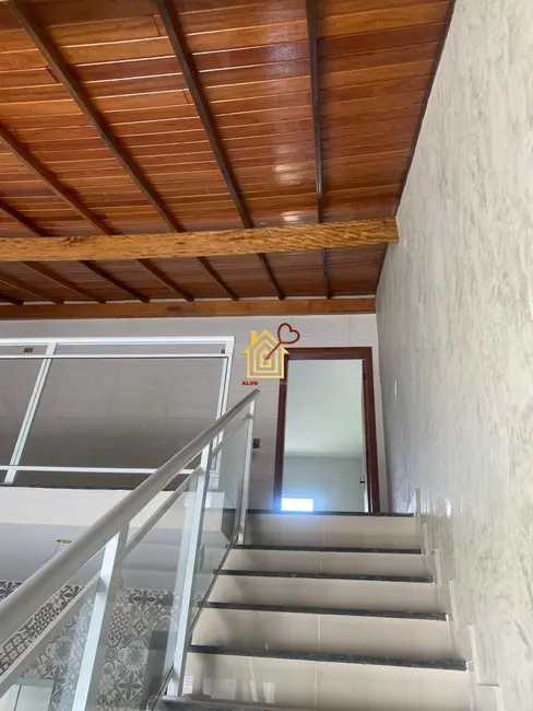 Foto 4 de Casa com 2 quartos à venda, 60m2 em Cabo Frio - RJ