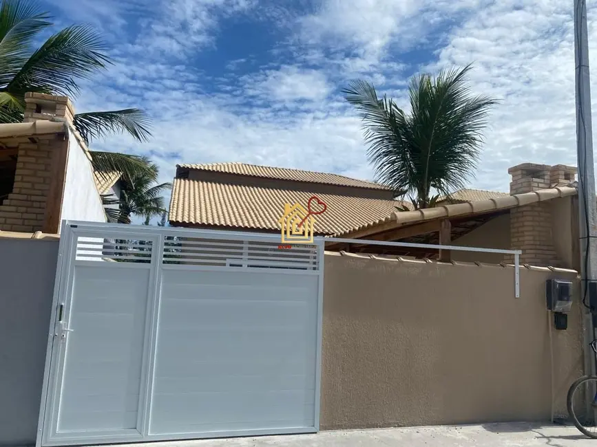 Foto 1 de Casa com 2 quartos à venda, 60m2 em Cabo Frio - RJ