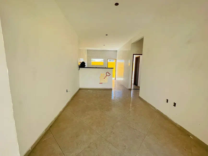Foto 5 de Casa com 2 quartos à venda, 60m2 em Cabo Frio - RJ