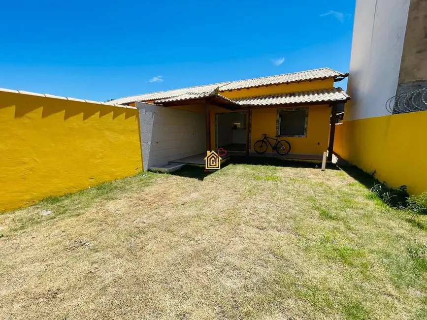 Foto 1 de Casa com 2 quartos à venda, 60m2 em Cabo Frio - RJ