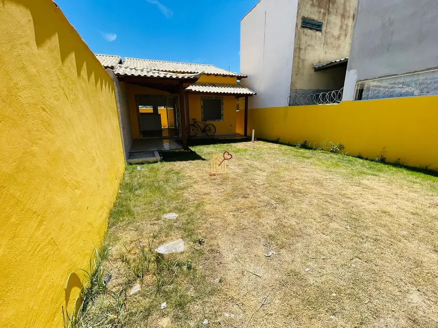 Foto 9 de Casa com 2 quartos à venda, 60m2 em Cabo Frio - RJ