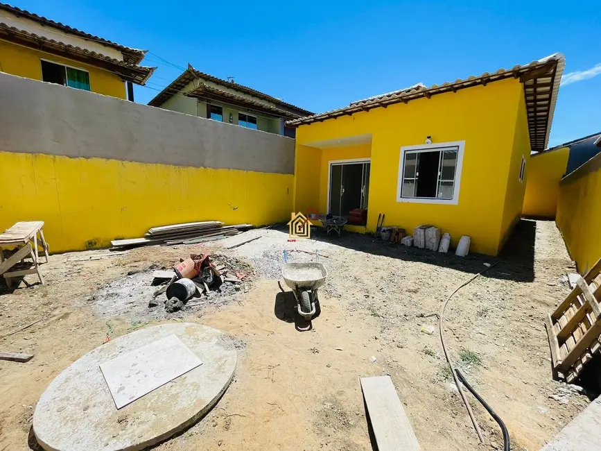 Foto 1 de Casa com 2 quartos à venda, 60m2 em Cabo Frio - RJ