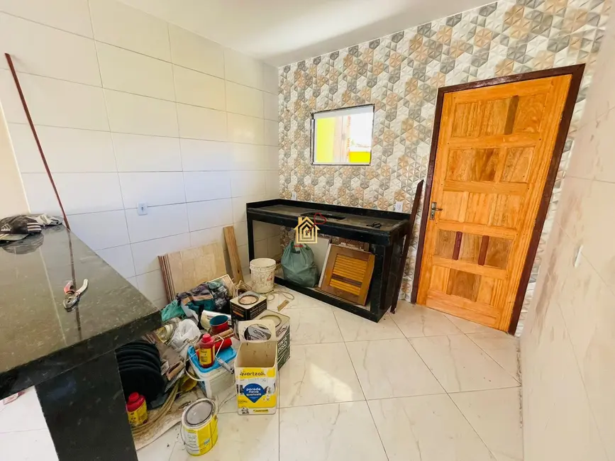 Casa com 2 quartos à venda, 60m2 em Cabo Frio - RJ - imagem 4 Foto 4 de Casa com 2 quartos à venda, 60m2 em Cabo Frio - RJ