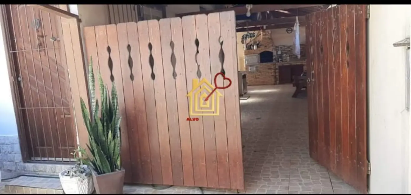 Foto 7 de Casa com 2 quartos à venda, 70m2 em Rio Das Ostras - RJ