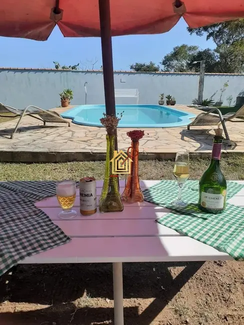 Casa com 3 quartos à venda, 120m2 em Cabo Frio - RJ - imagem 3 Foto 3 de Casa com 3 quartos à venda, 120m2 em Cabo Frio - RJ