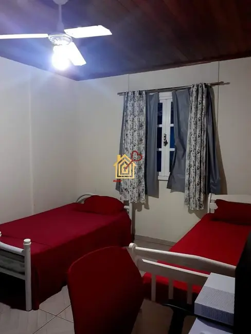 Casa com 3 quartos à venda, 120m2 em Cabo Frio - RJ - imagem 4 Foto 4 de Casa com 3 quartos à venda, 120m2 em Cabo Frio - RJ