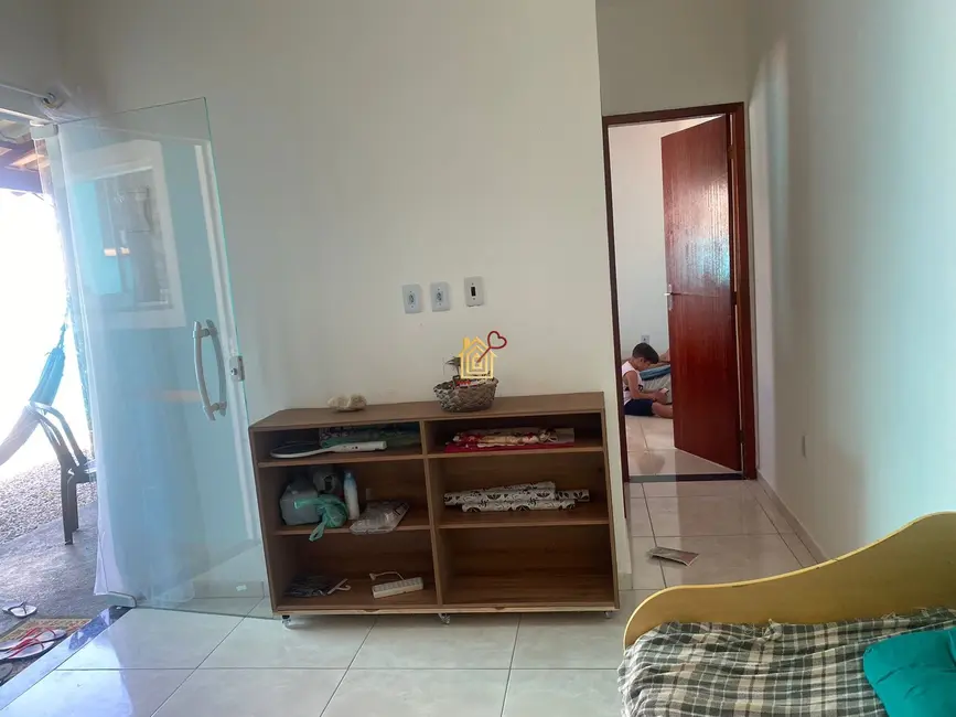 Foto 3 de Casa de Condomínio com 1 quarto à venda, 32m2 em Cabo Frio - RJ