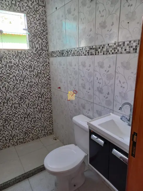 Foto 2 de Casa com 1 quarto à venda, 45m2 em Cabo Frio - RJ