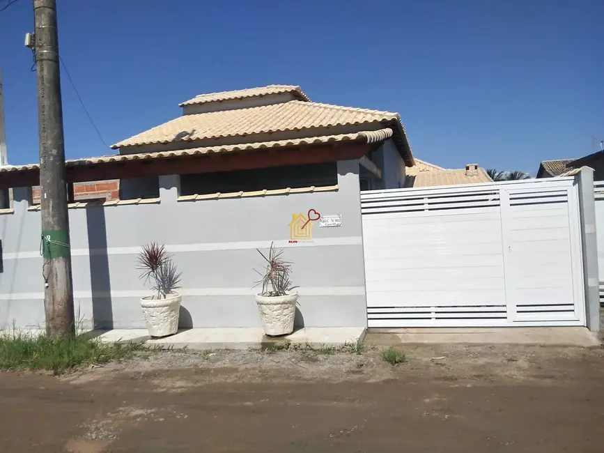 Foto 1 de Casa de Condomínio com 2 quartos à venda, 97m2 em Samburá (Tamoios), Cabo Frio - RJ