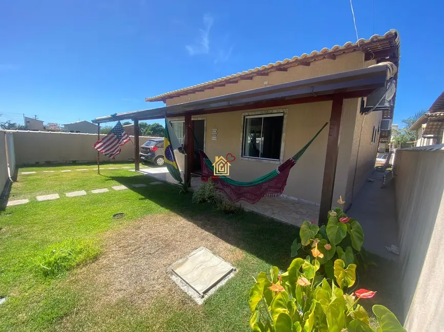 Casa de Condomínio com 2 quartos à venda, 420m2 em Cabo Frio - RJ - imagem 2 Foto 2 de Casa de Condomínio com 2 quartos à venda, 420m2 em Cabo Frio - RJ