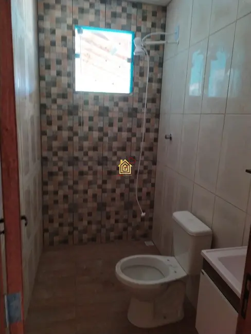 Foto 3 de Casa com 1 quarto à venda, 40m2 em Cabo Frio - RJ