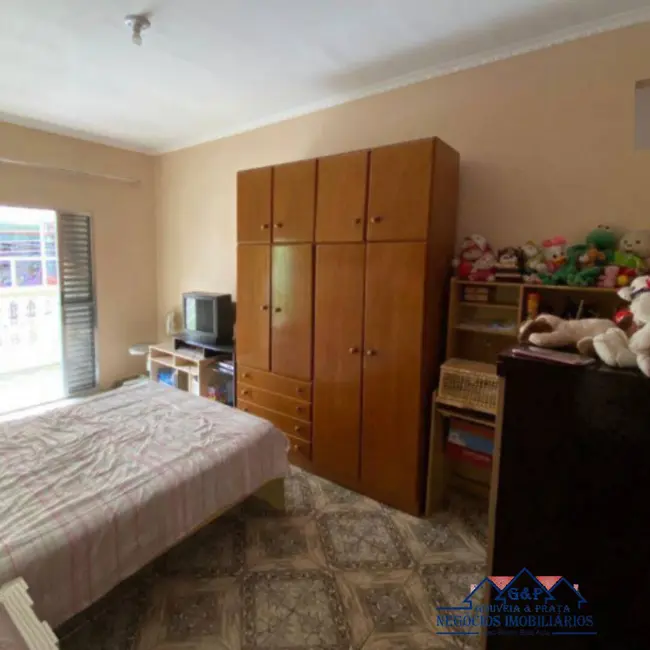 Sobrado com 3 quartos à venda, 240m2 em Santa Maria, Osasco - SP - imagem 7 Foto 7 de Sobrado com 3 quartos à venda, 240m2 em Santa Maria, Osasco - SP