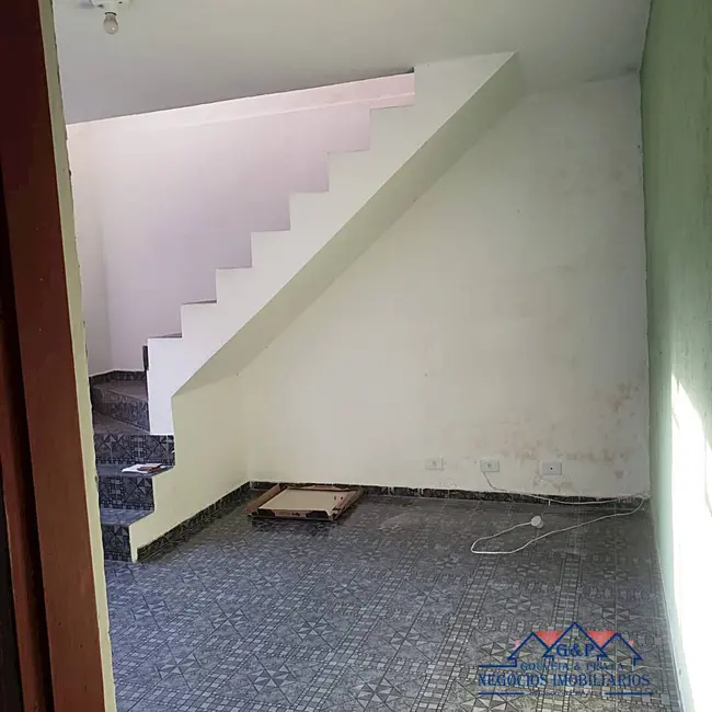 Sobrado com 5 quartos à venda, 216m2 em Bandeiras, Osasco - SP - imagem 3 Foto 3 de Sobrado com 5 quartos à venda, 216m2 em Bandeiras, Osasco - SP
