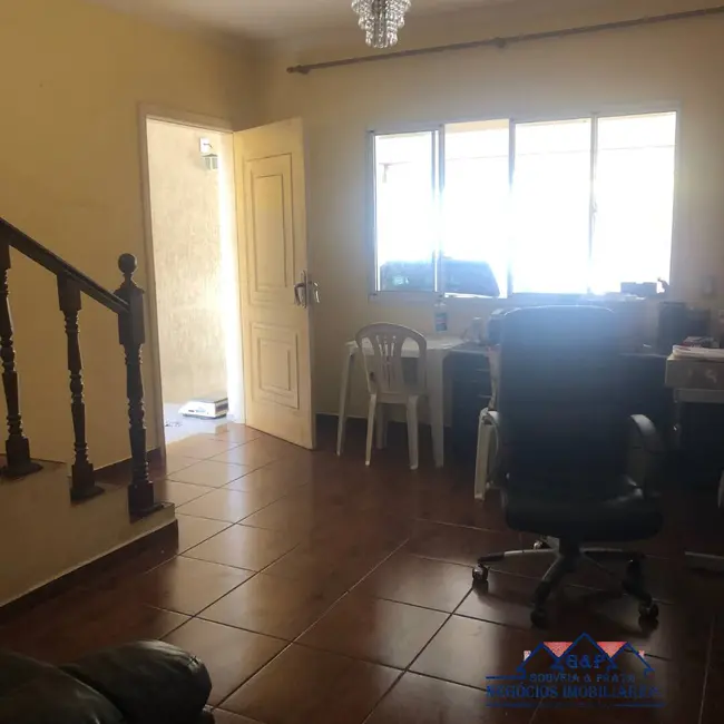 Sobrado com 3 quartos à venda, 121m2 em Bandeiras, Osasco - SP - imagem 9 Foto 9 de Sobrado com 3 quartos à venda, 121m2 em Bandeiras, Osasco - SP