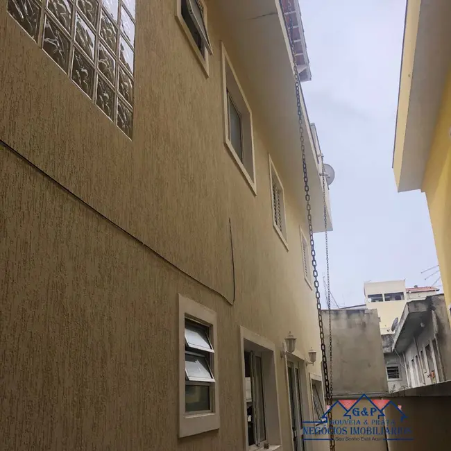 Sobrado com 3 quartos à venda, 121m2 em Bandeiras, Osasco - SP - imagem 3 Foto 3 de Sobrado com 3 quartos à venda, 121m2 em Bandeiras, Osasco - SP