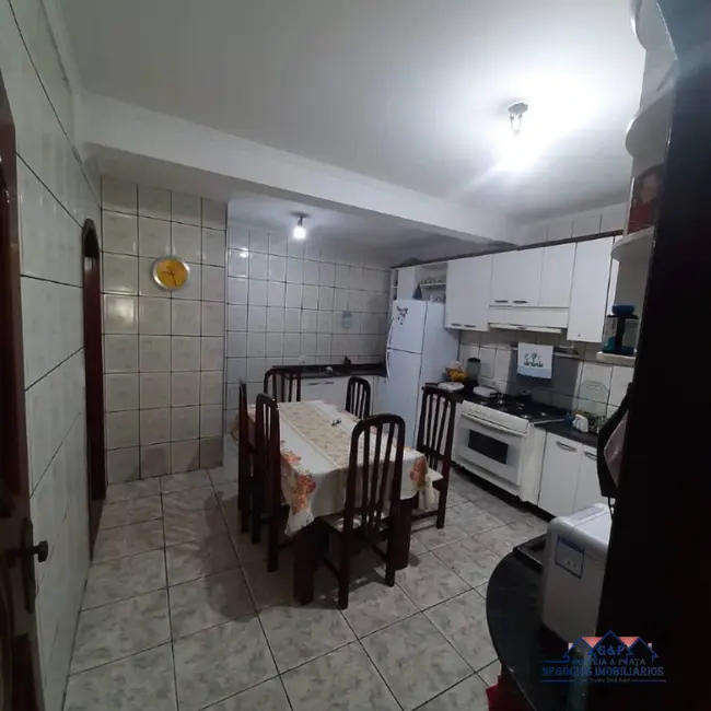 Foto 3 de Casa com 2 quartos à venda, 304m2 em Jardim Tonato, Carapicuiba - SP