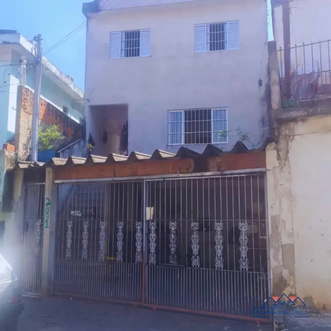 Sobrado com 3 quartos à venda, 133m2 em Veloso, Osasco - SP - imagem 3 Foto 3 de Sobrado com 3 quartos à venda, 133m2 em Veloso, Osasco - SP