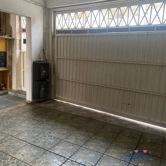 Casa com 2 quartos à venda, 150m2 em Bandeiras, Osasco - SP - imagem 3 Foto 3 de Casa com 2 quartos à venda, 150m2 em Bandeiras, Osasco - SP