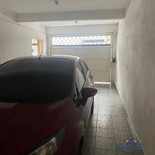 Casa com 2 quartos à venda, 150m2 em Bandeiras, Osasco - SP - imagem 4 Foto 4 de Casa com 2 quartos à venda, 150m2 em Bandeiras, Osasco - SP