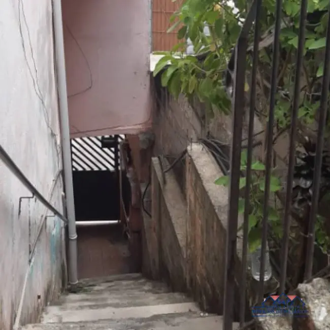 Casa com 1 quarto à venda, 133m2 em Padroeira, Osasco - SP - imagem 3 Foto 3 de Casa com 1 quarto à venda, 133m2 em Padroeira, Osasco - SP