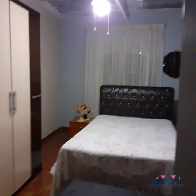 Casa com 3 quartos à venda, 50m2 em Bandeiras, Osasco - SP - imagem 3 Foto 3 de Casa com 3 quartos à venda, 50m2 em Bandeiras, Osasco - SP