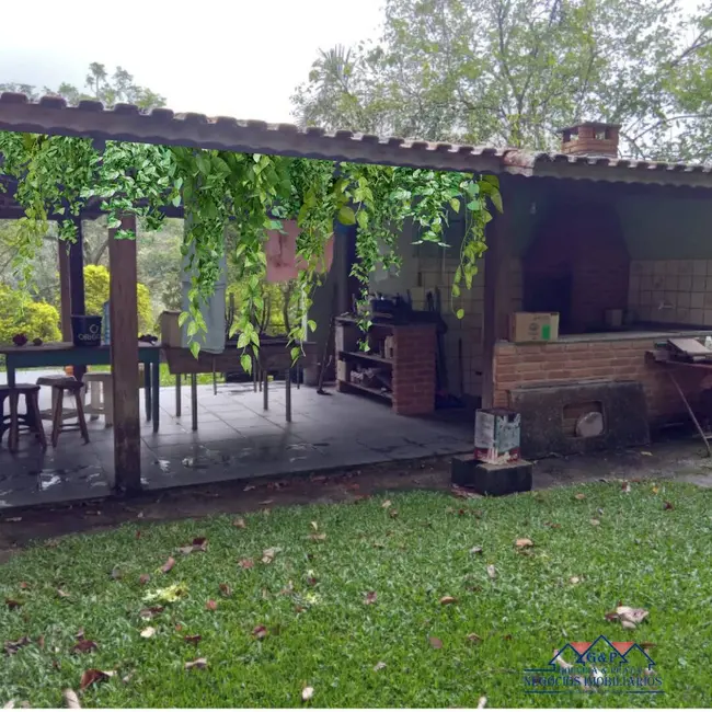 Chácara com 3 quartos à venda, 3240m2 em Mairinque - SP - imagem 3 Foto 3 de Chácara com 3 quartos à venda, 3240m2 em Mairinque - SP