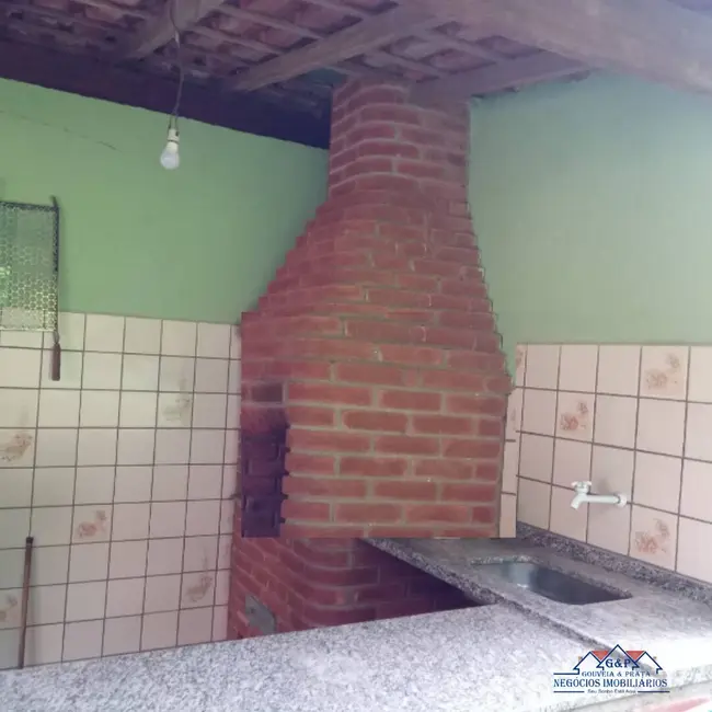 Chácara com 3 quartos à venda, 3240m2 em Mairinque - SP - imagem 4 Foto 4 de Chácara com 3 quartos à venda, 3240m2 em Mairinque - SP