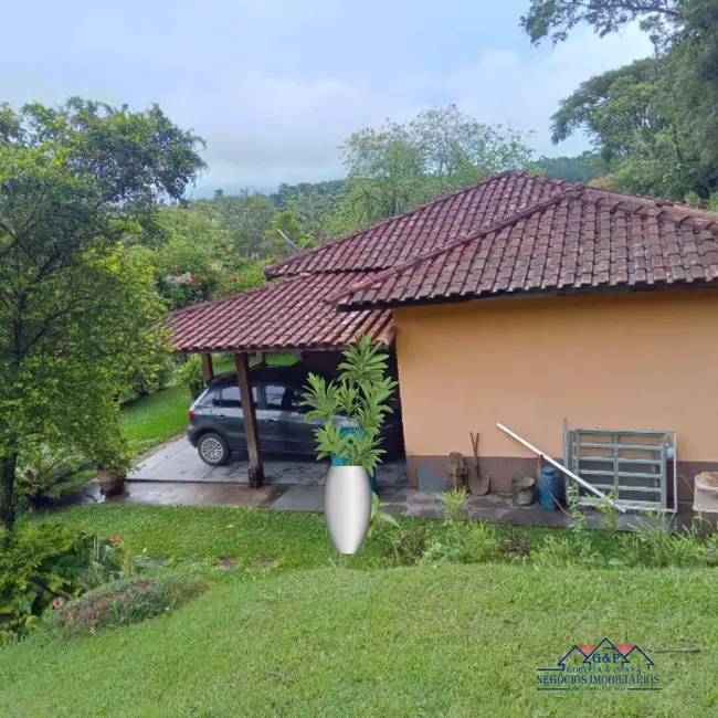 Chácara com 3 quartos à venda, 3240m2 em Mairinque - SP - imagem 2 Foto 2 de Chácara com 3 quartos à venda, 3240m2 em Mairinque - SP
