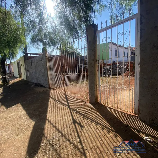 Foto 3 de Casa com 2 quartos à venda, 250m2 em Residencial Astória, Tatui - SP