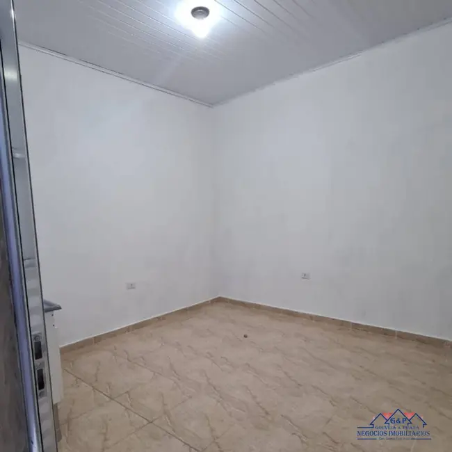 Casa com 1 quarto para alugar em Padroeira, Osasco - SP - imagem 3 Foto 3 de Casa com 1 quarto para alugar em Padroeira, Osasco - SP