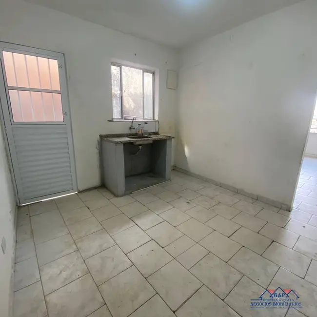 Casa com 1 quarto para alugar em Bandeiras, Osasco - SP - imagem 3 Foto 3 de Casa com 1 quarto para alugar em Bandeiras, Osasco - SP