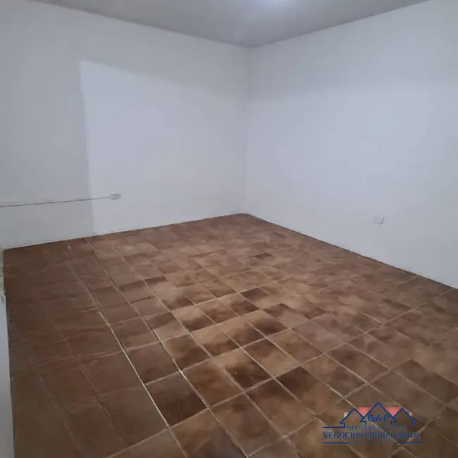 Casa com 2 quartos para alugar em Padroeira, Osasco - SP - imagem 8 Foto 8 de Casa com 2 quartos para alugar em Padroeira, Osasco - SP