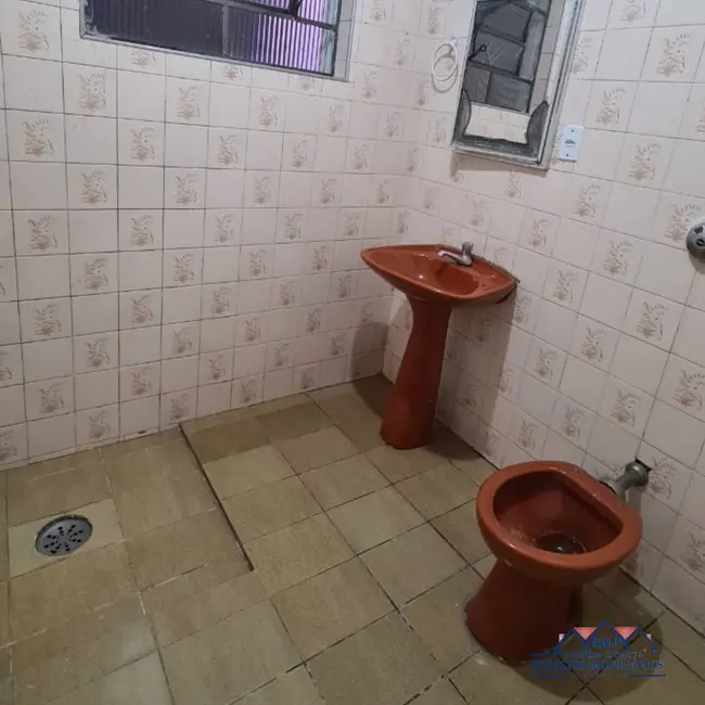 Casa com 2 quartos para alugar em Padroeira, Osasco - SP - imagem 4 Foto 4 de Casa com 2 quartos para alugar em Padroeira, Osasco - SP