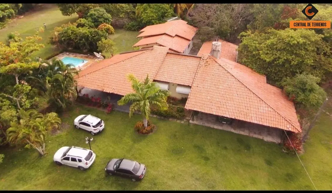 Foto 1 de Terreno / Lote à venda, 22000m2 em Camacari - BA