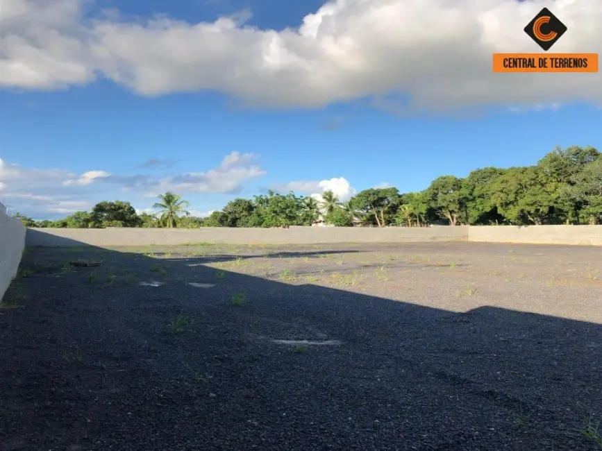 Foto 3 de Terreno / Lote à venda e para alugar, 4000m2 em Centro, Candeias - BA