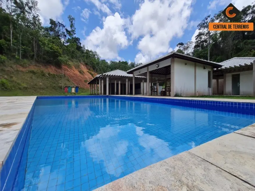 Foto 1 de Terreno / Lote à venda, 740m2 em Camacari - BA