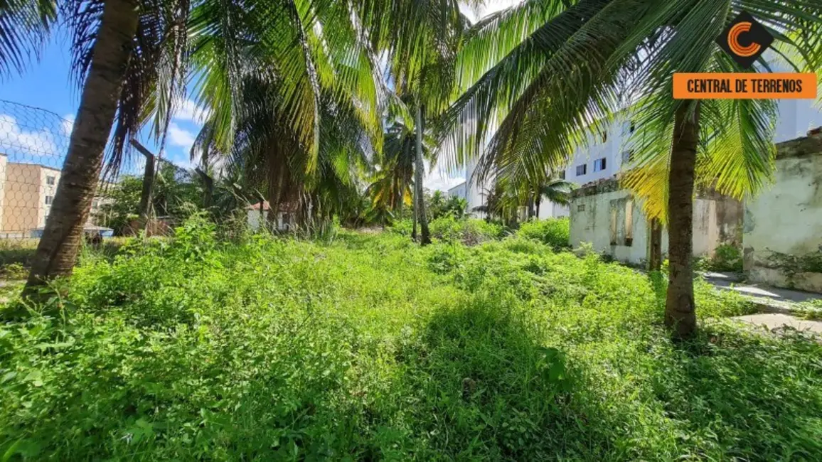 Foto 2 de Terreno / Lote à venda, 4300m2 em Camacari - BA