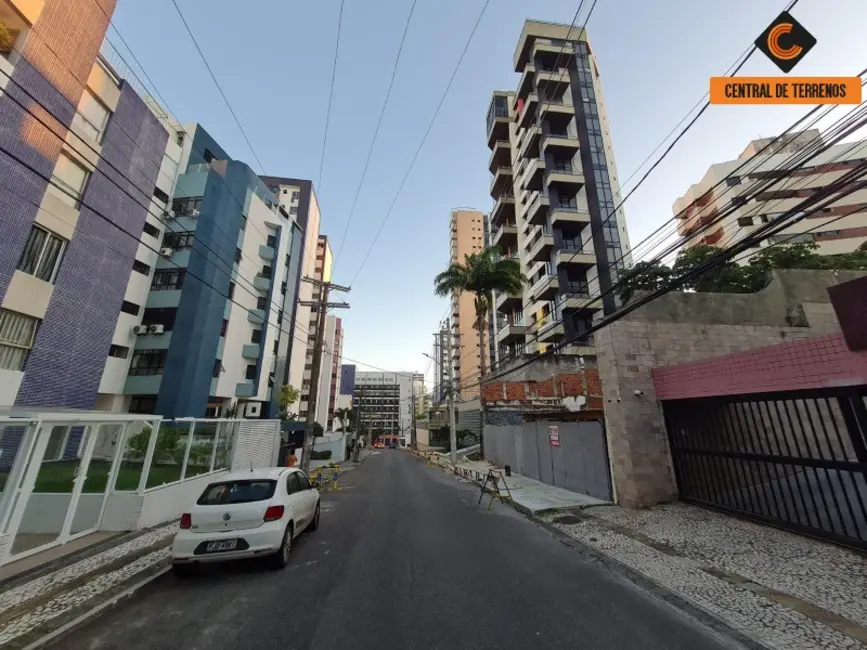 Terreno / Lote à venda, 450m2 em Pituba, Salvador - BA - imagem 3 Foto 3 de Terreno / Lote à venda, 450m2 em Pituba, Salvador - BA