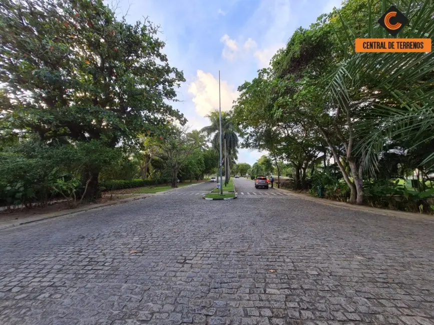 Foto 6 de Terreno / Lote à venda, 850m2 em Camacari - BA